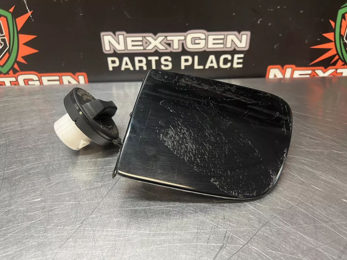 05-13 C6 CORVETTE FUEL GAS DOOR BLCK 10378643 OEM #1110